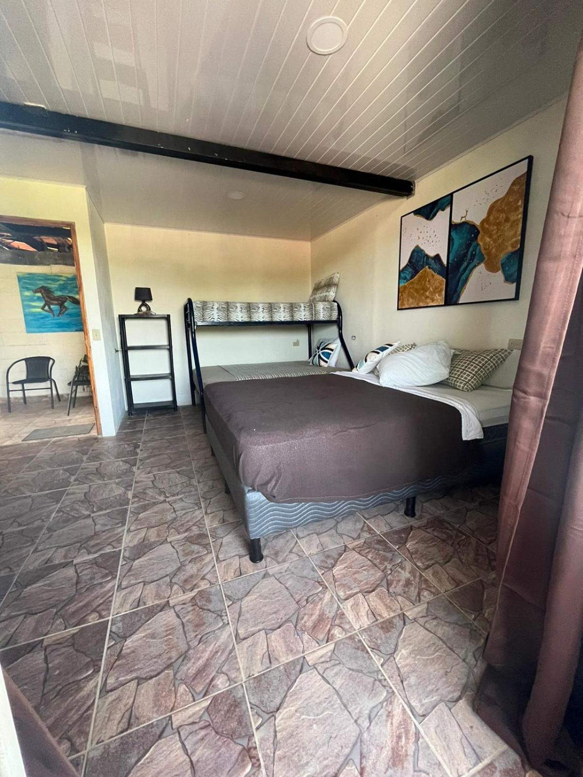 Hotel Y Restaurante Mama Ines Санта-Каталина Экстерьер фото
