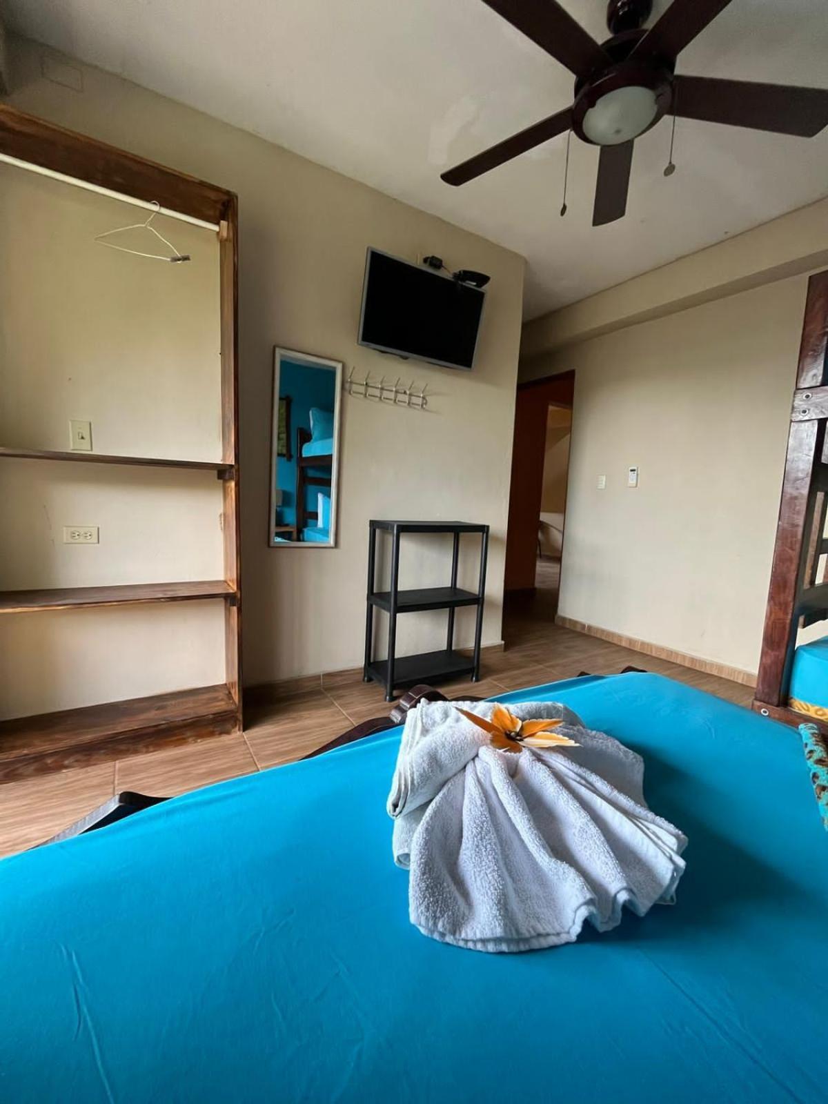Hotel Y Restaurante Mama Ines Санта-Каталина Экстерьер фото